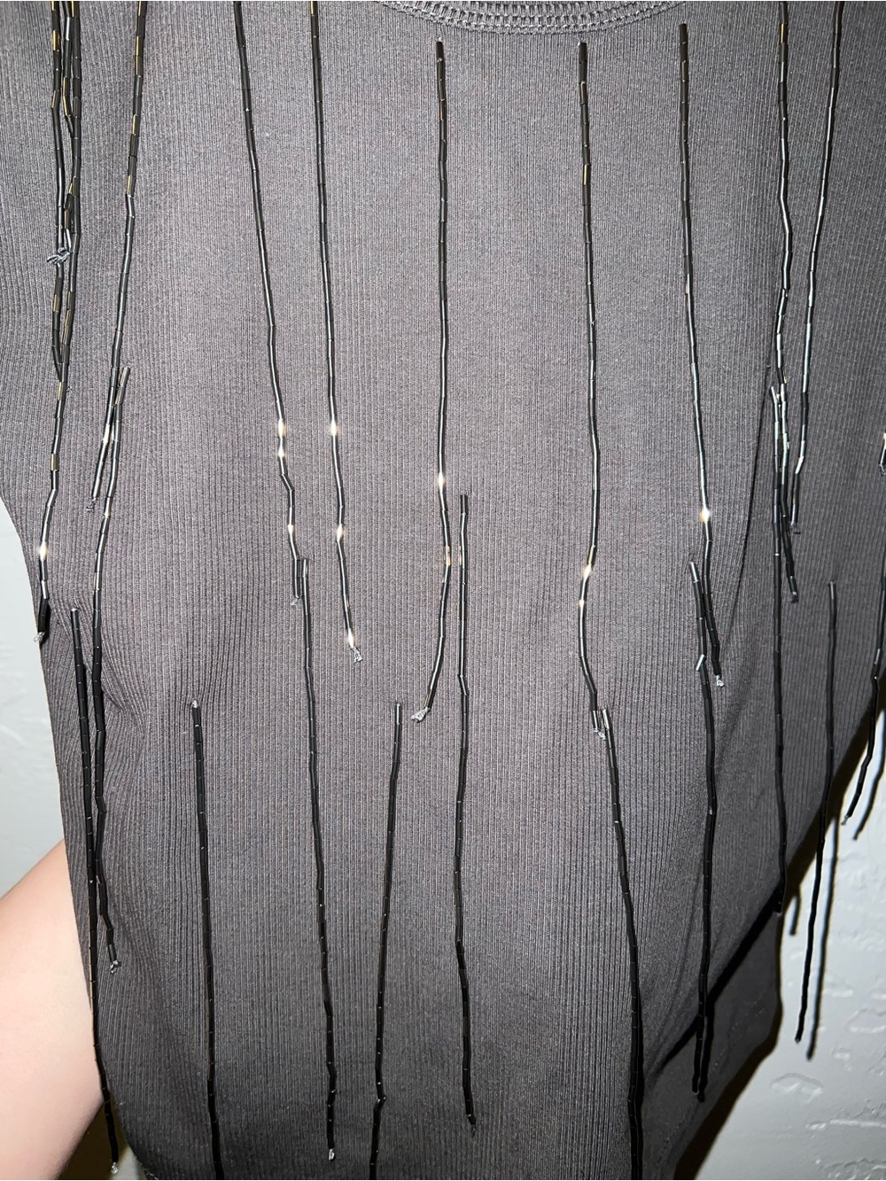 Edikted Beaded Fringe Ribbed Tank Top - Picture 3 of 9